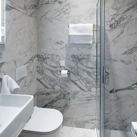 Raina Boulevard Exclusive Design By The Park *