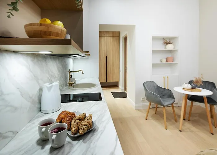 Raina Boulevard Exclusive Design By The Park Dzīvoklis *