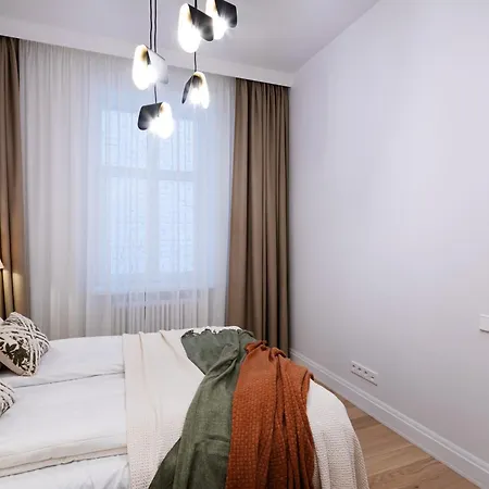 Апартаменты Raina Boulevard Exclusive Design By The Park