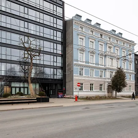 Raina Boulevard Exclusive Design By The Park Рига