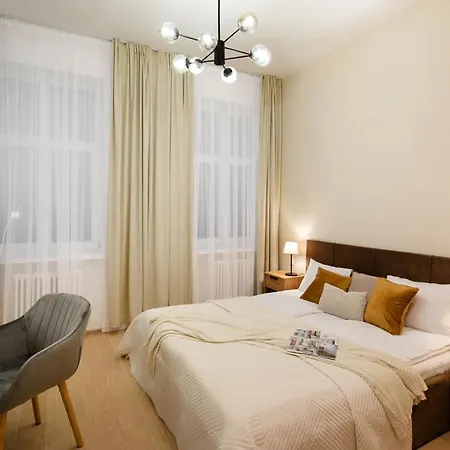 Raina Boulevard Exclusive Design By The Park *